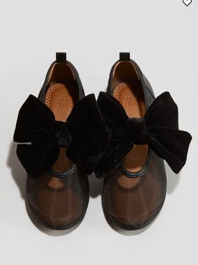 H&M Black Velvet Bow Mary Jane Dress Shoes for Kids